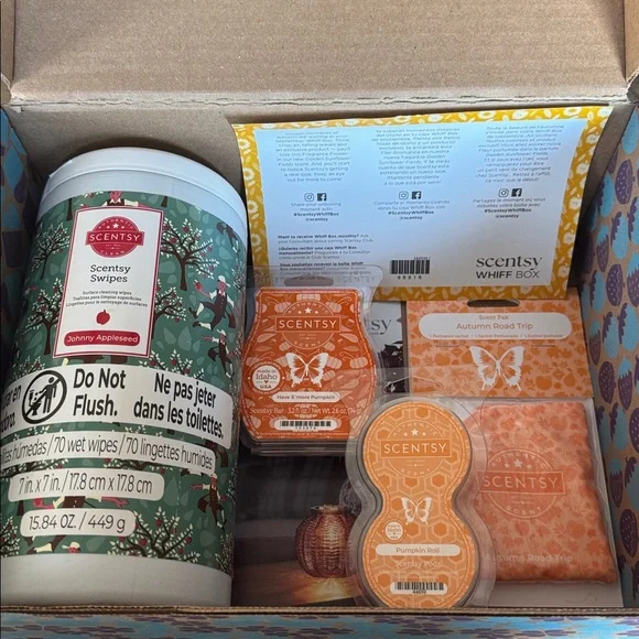 Scentsy Whiff Box Autumn 2025 - Picture 2 of 4